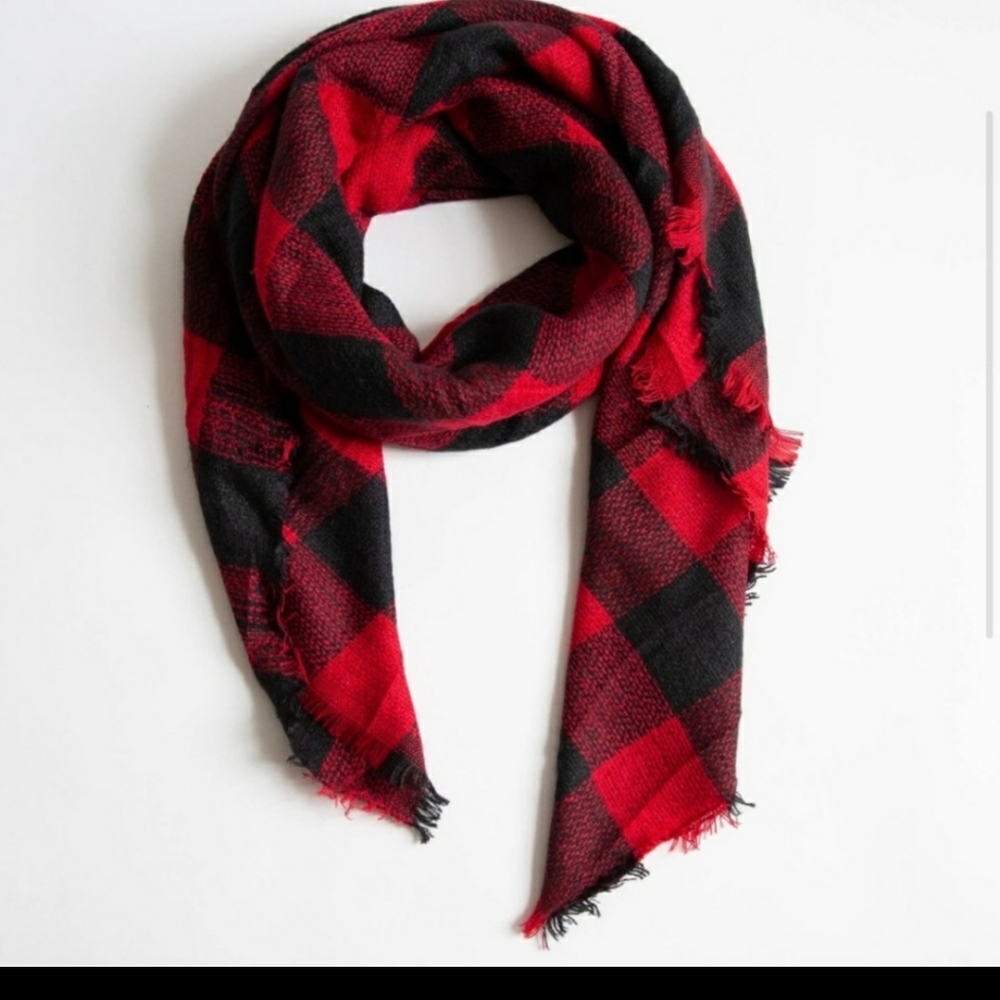 Red / Black Buffalo Plaid Blanket Scarf - Picture 3 of 5